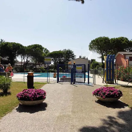 In 36267 * Bibione